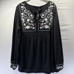 Bloomchic Women's Top Size Large Black‎ White Embroidered Bohemian Long Sleeves